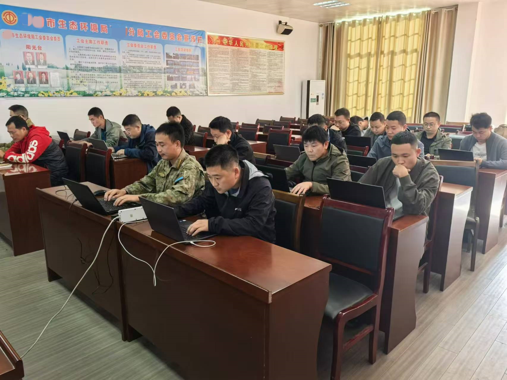 1730097568589406.jpg 隆回UTC培訓(xùn).jpg