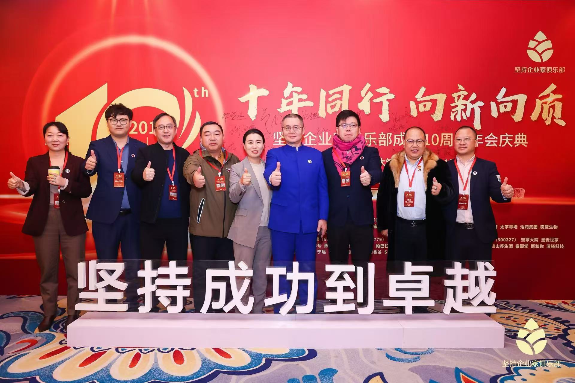 1734333756116650.jpg 470815471b52488dcce3cd73c9e8ee8.jpg